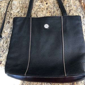 The Sak black leather casual shoulder bag